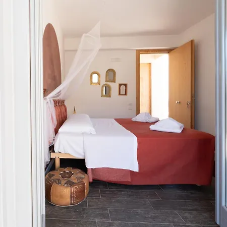 Guest house Ajamola 3*