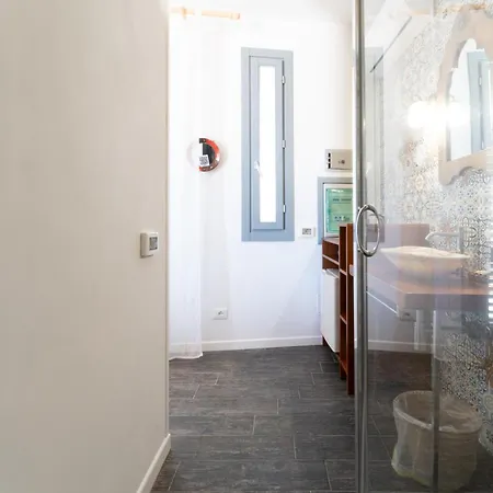 Guest house Ajamola 3*