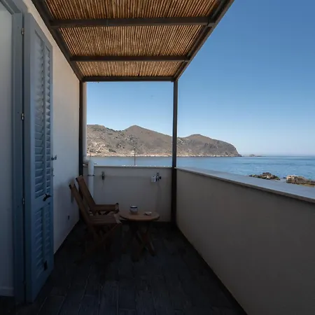 Ajamola Guest house Favignana