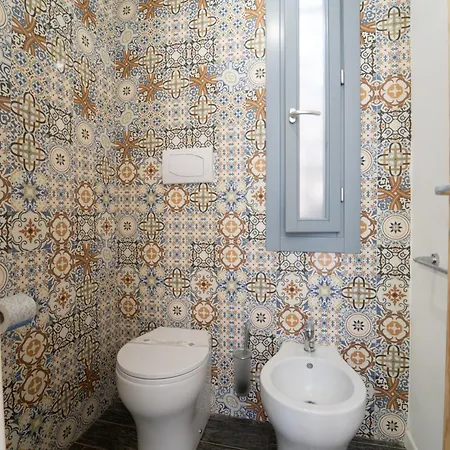 Ajamola بيت ضيافة 4*